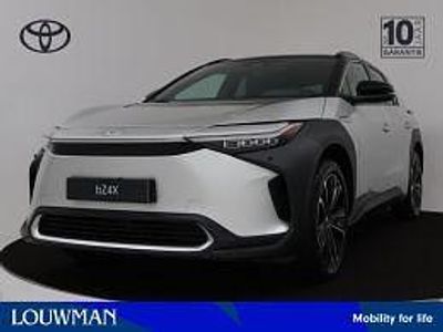 Zilver Occasion 2025 Toyota bZ4X Premium SUV | € 49.700 (Duur)