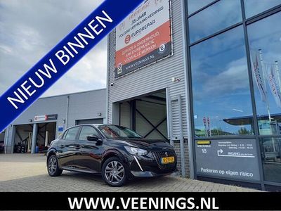 Zwart Gebruikt 2022 Peugeot 208 Active Hatchback | € 14.750 (Eerlijke prijs)