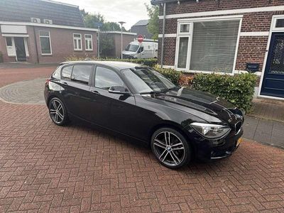 BMW 114