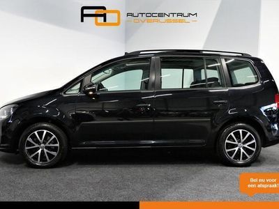 tweedehands VW Touran 1.2 TSI Highline BlueMotion 7p. / Panoramadak / Tr