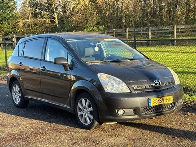 Zwart Gebruikt 2006 Toyota Verso MPV | € 2.950