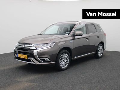 Occasion Mitsubishi Outlander P-HEV Intense+ 135 PK (99 kW) 2019 Bruin SUV