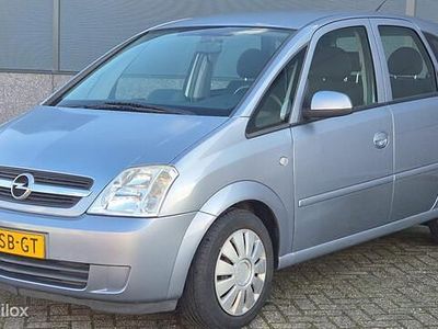 Grijs Occasion 2005 Opel Meriva Enjoy MPV | € 2.799 (Iets duurder)