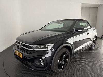 Zwart Gebruikt 2024 VW T-Roc Cabriolet R-line Cabriolet | € 39.750 (Eerlijke prijs)