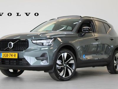 Groen Occasion 2025 Volvo XC40 Plus SUV | € 57.795