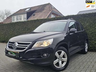 Zwart Occasion 2009 VW Tiguan Track & Field SUV | € 5.699 (Iets duurder)