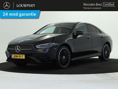 Zwart Gebruikt 2024 Mercedes CLA250e AMG Sedan | € 40.945 (Eerlijke prijs)