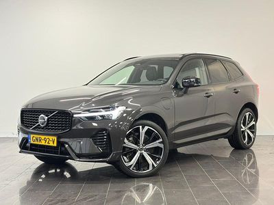 Grijs Gebruikt 2023 Volvo XC60 Plus SUV | € 58.895 (Duur)