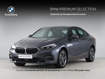 Grijs Occasion 2021 BMW 218 Comfort Edition Coupé | € 21.900 (Goede deal)