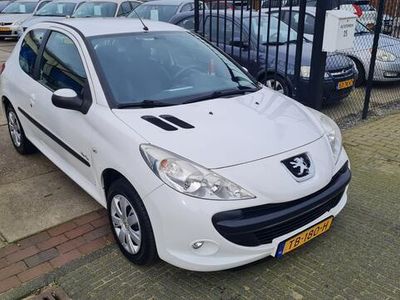 tweedehands Peugeot 206+ 206 + 1.1 XR *airco* Urban move edition