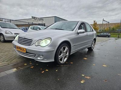 Mercedes C200
