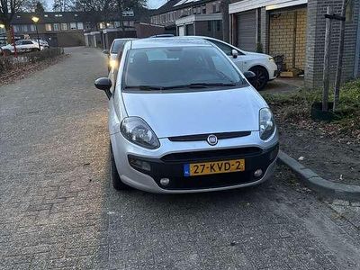 Grijs Gebruikt 2010 Fiat Punto Racing MPV | € 3.200 (Iets duurder)