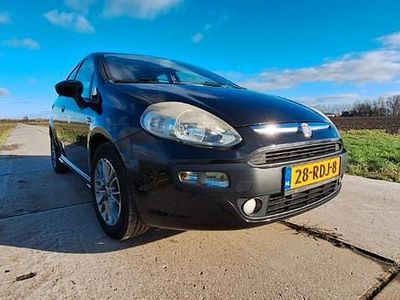 Gebruikt 2011 Fiat Punto | € 2.500 (Eerlijke prijs)