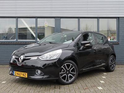 Zwart Occasion 2014 Renault Clio IV Night&Day Hatchback | € 7.950 (Eerlijke prijs)