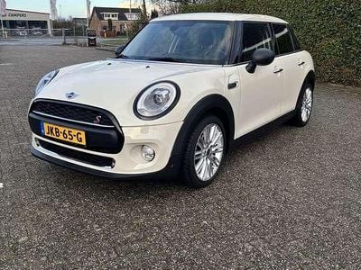 Gebruikt 2015 Mini ONE Pepper Hatchback | € 11.950 (Eerlijke prijs)