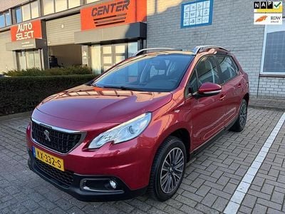Rood Gebruikt 2016 Peugeot 2008 S SUV | € 7.950 (Goede deal)