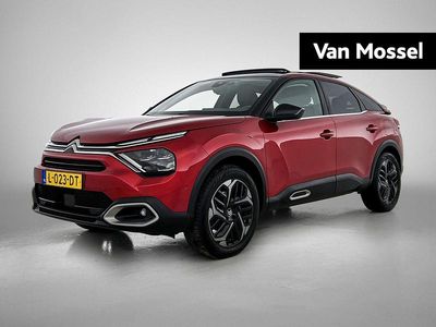 Rood Occasion 2021 Citroën C4 PureTech SUV | € 16.940 (Eerlijke prijs)