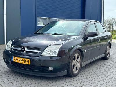 tweedehands Opel Vectra 2.2-16V Elegance Automaat