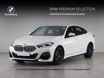 Wit Gebruikt 2023 BMW 218 M Sport Coupé | € 27.450 (Eerlijke prijs)