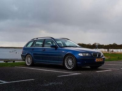 Blauw Gebruikt 2002 BMW 320 Executive Stationwagen | € 3.150