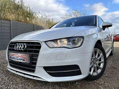 tweedehands Audi A3 1.6 TDi Attraction NAVI/PDC/TEL BT/EXPORT/TVA 21%