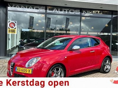 Rood Gebruikt 2015 Alfa Romeo MiTo Exclusive Hatchback | € 8.749 (Eerlijke prijs)