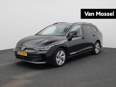 Zwart Occasion 2025 VW Golf VIII Edition Stationwagen | € 31.400 (Duur)