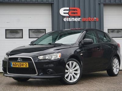 Zwart (metallic) Gebruikt 2010 Mitsubishi Lancer Sportback Edition Hatchback | € 5.449 (Eerlijke prijs)