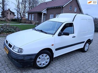 Wit Occasion 2000 Seat Inca MPV | € 2.895