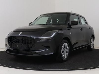 Zwart Nieuw 2025 Suzuki Swift Comfort Hatchback | € 23.235