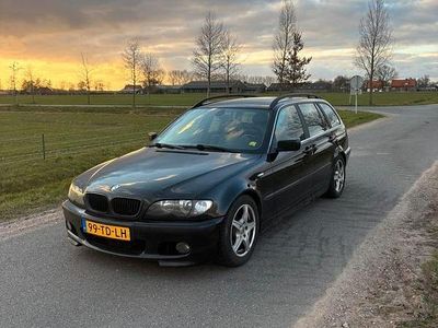 BMW 325