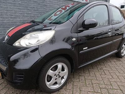 Zwart Gebruikt 2011 Peugeot 107 Hatchback | € 3.666 (Eerlijke prijs)