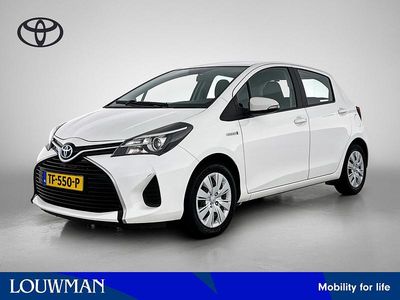 Wit Occasion 2017 Toyota Yaris Hybrid Comfort Hatchback | € 12.995 (Eerlijke prijs)