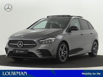 tweedehands Mercedes B180 AMG Line