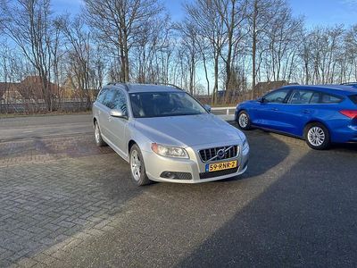 Grijs (metallic) Occasion 2011 Volvo V70 Stationwagen | € 7.444 (Eerlijke prijs)