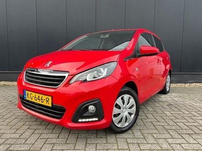 Rood Occasion 2016 Peugeot 108 Active Hatchback | € 5.495 (Goede deal)