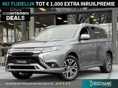 Grijs Gebruikt 2020 Mitsubishi Outlander P-HEV Intense SUV | € 24.250 (Eerlijke prijs)