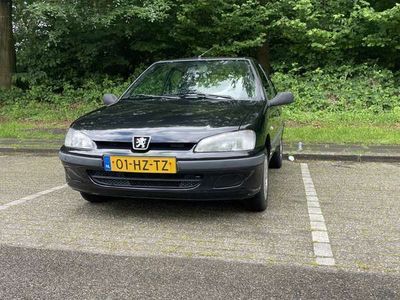 Peugeot 106