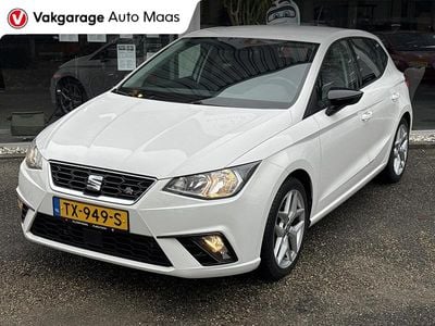Wit Gebruikt 2018 Seat Ibiza Business Hatchback | € 13.939 (Eerlijke prijs)
