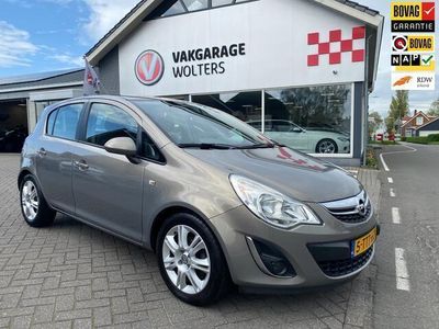 tweedehands Opel Corsa 1.4-16V Cosmo