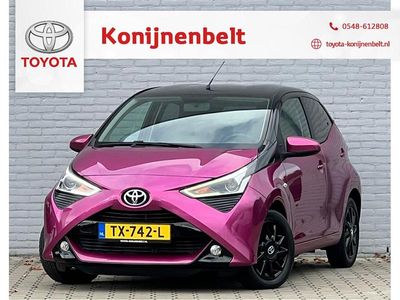 Paars Occasion 2018 Toyota Aygo X-cite Hatchback | € 12.995 (Duur)