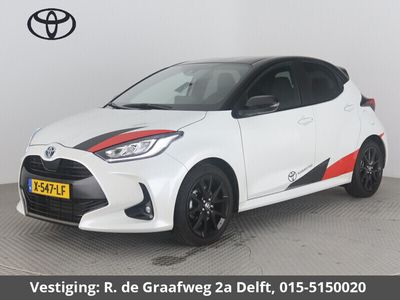 tweedehands Toyota Yaris Hybrid 1.5 Hybrid Executive | Stoelverwarming | Navigatie