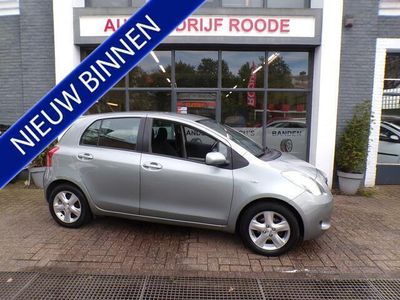 tweedehands Toyota Yaris 1.3 VVTi Luna MMT AUTOMAATCLIMAPDCAPK !!!