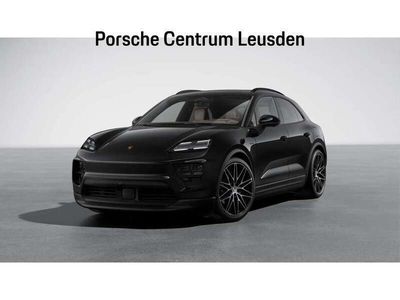 Zwart Occasion 2025 Porsche Macan SUV | € 92.900 (Eerlijke prijs)