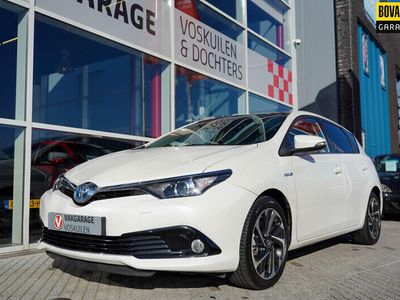 Toyota Auris Hybrid