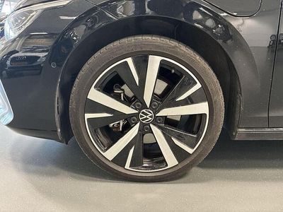 Occasion VW Golf VIII Edition 204 PK (150 kW) 2025 Zwart Hatchback