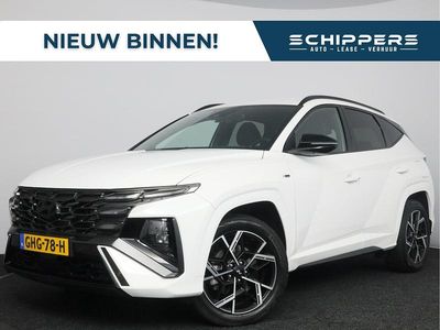 Wit (parellak) Occasion 2024 Hyundai Tucson Edition SUV | € 37.900 (Eerlijke prijs)