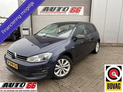 Occasion VW Golf VII Highline 105 PK (77 kW) 2014 Blauw Hatchback