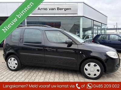 Zwart Gebruikt 2008 Skoda Roomster Style MPV | € 3.444 (Eerlijke prijs)