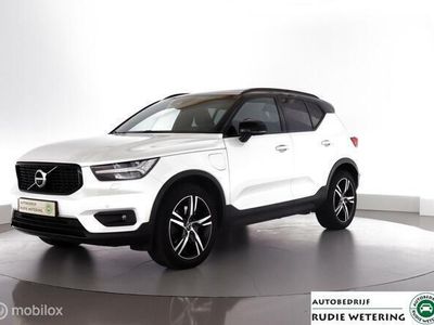 tweedehands Volvo XC40 1.5 T5 262PK Recharge R-Design leer/panorama/trekhaak/led/lmv19